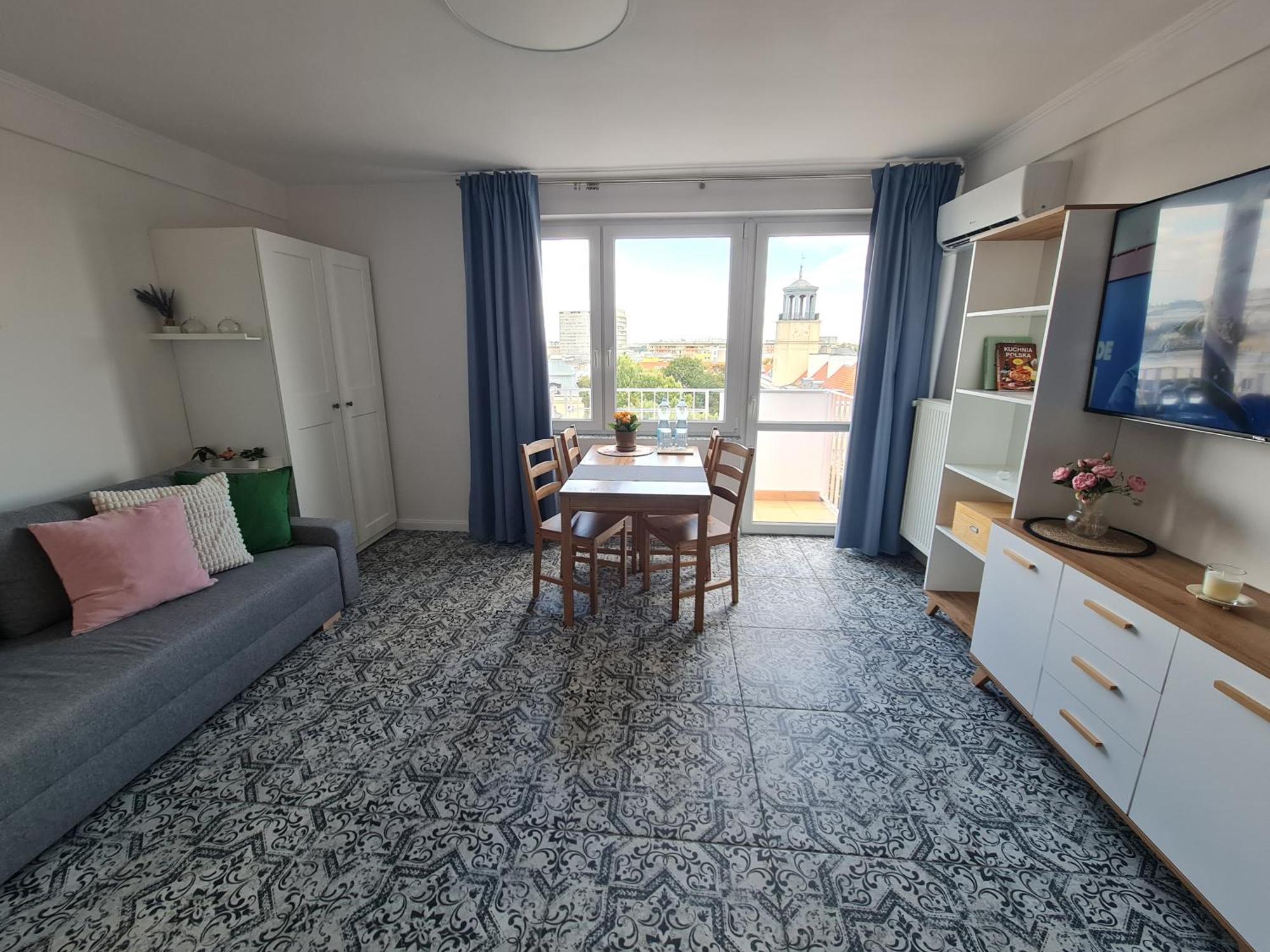 Apartament Wschodni Z Balkonem 4 Osoby Warszawa